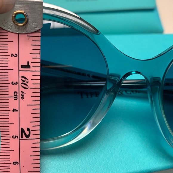 Tiffany &Co. sunglasses - Picture 5 of 7